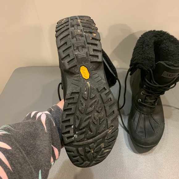 Black Men's UGG Butte Size 9.5 Waterproof Boots - Picture 5 of 7